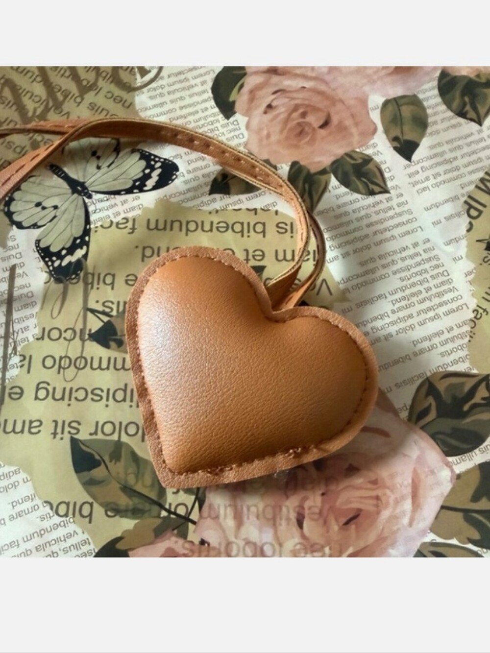 🧨Heart Leather Bag Charm Brown
